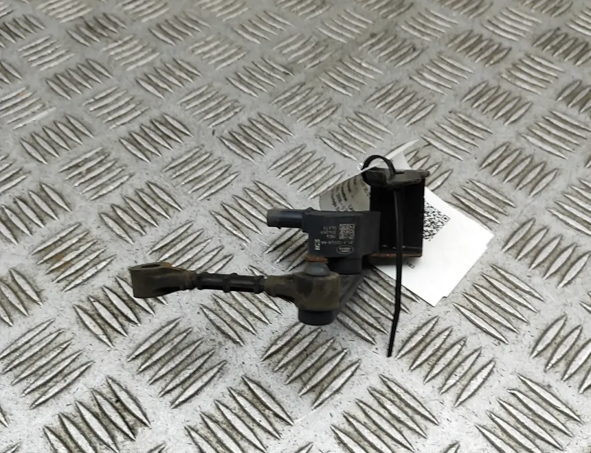 LAND ROVER Discovery 5 generation (2016-2024) Датчик уровня передний левый JPLA-3D026-AA 33084667