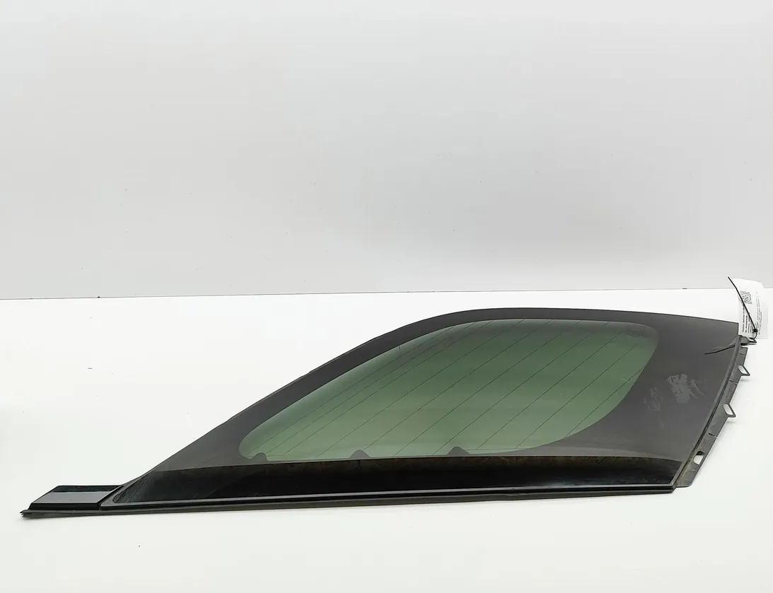 LAND ROVER Discovery 5 generation (2016-2024) Aizmugurējais labais durvju stikls HY32-29600-BE 33085028