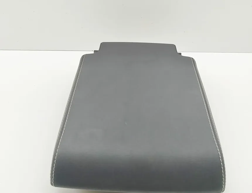 LAND ROVER Discovery 5 generation (2016-2024) Подлокотник MY42-K14181-AC 33085058