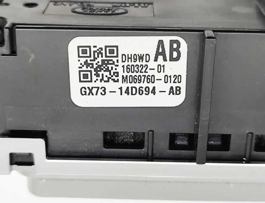 JAGUAR F-Pace 1 generation (2016-2024) Seat heating switch GX73-14D694-AB 33091574