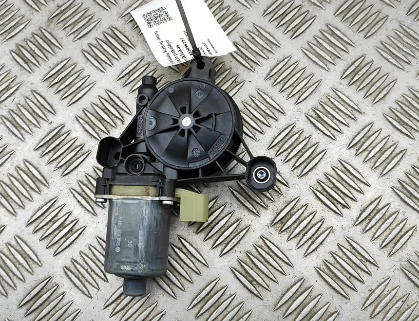 SKODA Octavia 3 generation (2013-2020) Маторчик стеклоподъемника передней левой двери 5Q0959801B,0130822717,E850202099 33096237