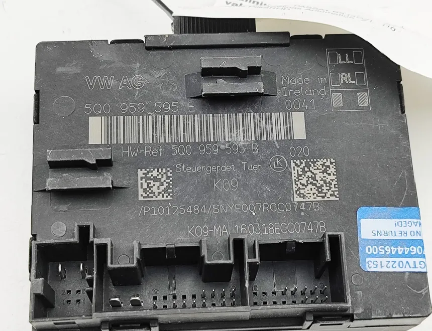 VOLKSWAGEN Passat B8 (2014-2023) Rear Left Door Control Unit 5Q0959595E,5Q0959595B 33104630
