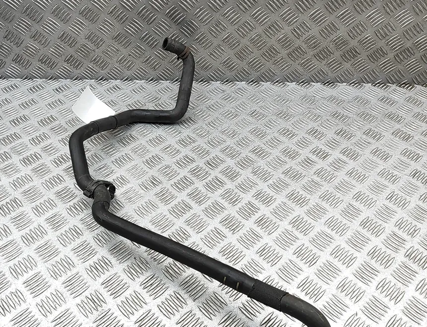 JAGUAR XK X150 (2005-2014) Шланги охлаждающей жидкости 9W83-8D059-AB 33133912