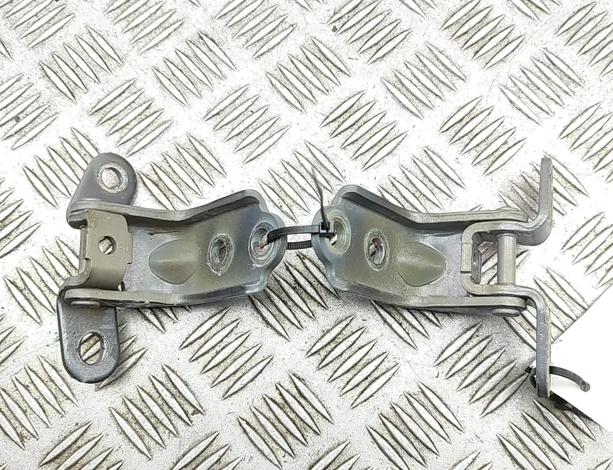 HYUNDAI Tucson 3 generation (2015-2021) Front left door hinge kit 79310-2E000 33186463