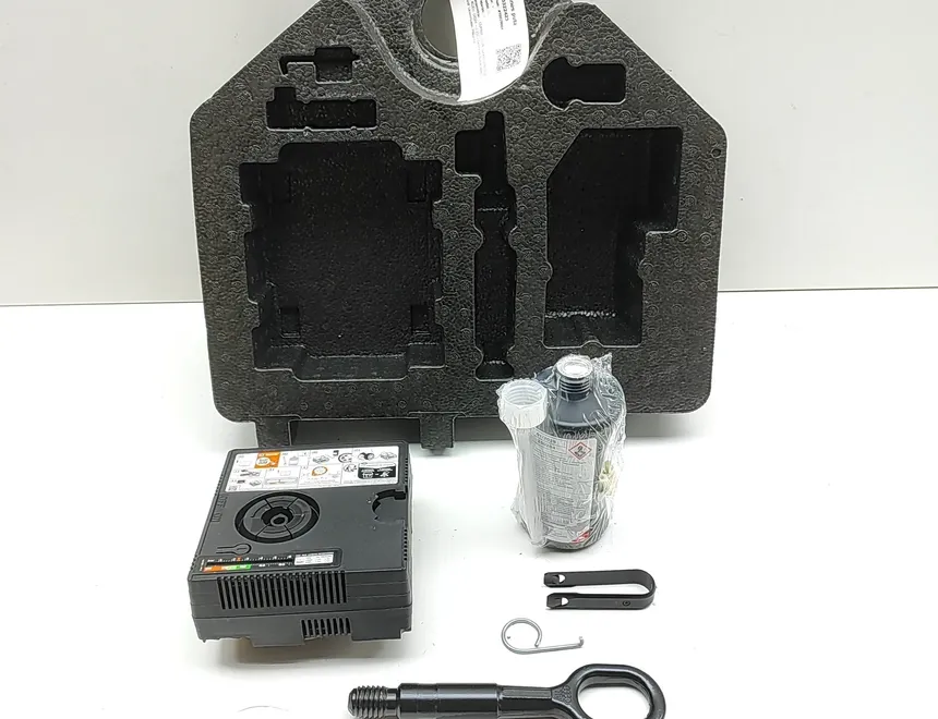 Cupra Trunk Foam 5F9012109A,8K0805615A,8E0012619D,8D0012244A,5N0012615H 33322423