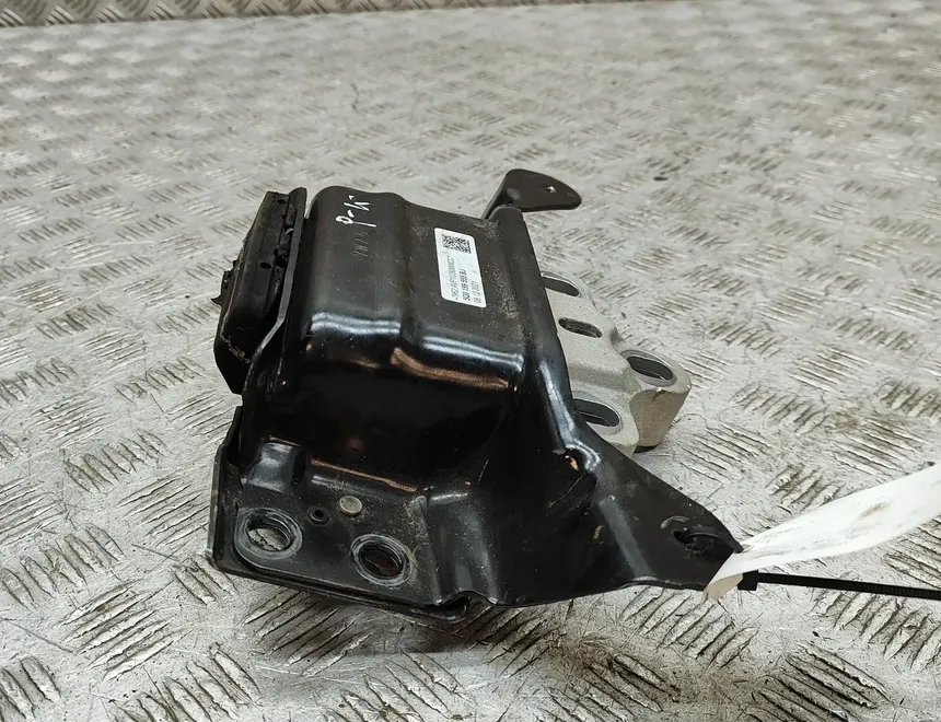 AUDI A3 8Y (2020-2024) Left Side Engine Mount 5Q0199555BJ 33339412