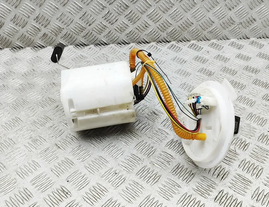 MERCEDES-BENZ GLA-Class H247 (2019-2024) In Tank Fuel Pump A2474703200 33352667
