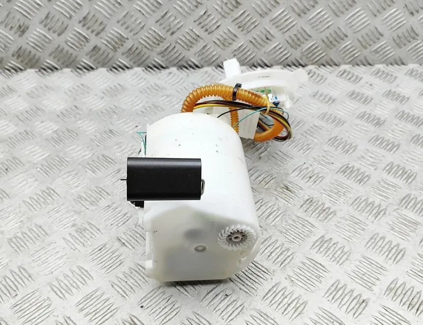 MERCEDES-BENZ GLA-Class H247 (2019-2024) In Tank Fuel Pump A2474703200 33352667