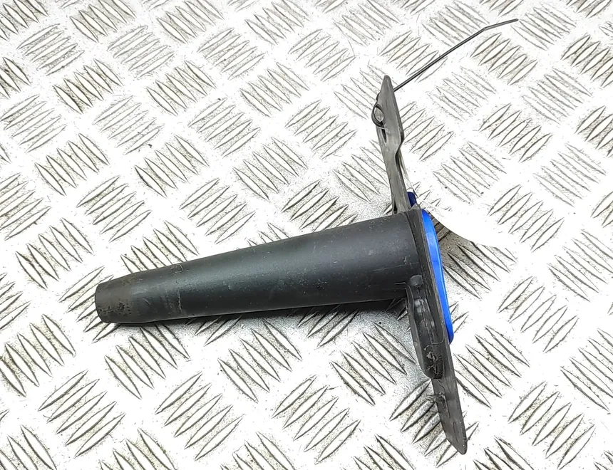 JAGUAR XK X150 (2005-2014) Mazgāšanas šķidruma tvertne 6W83-17C615-AC 33367356