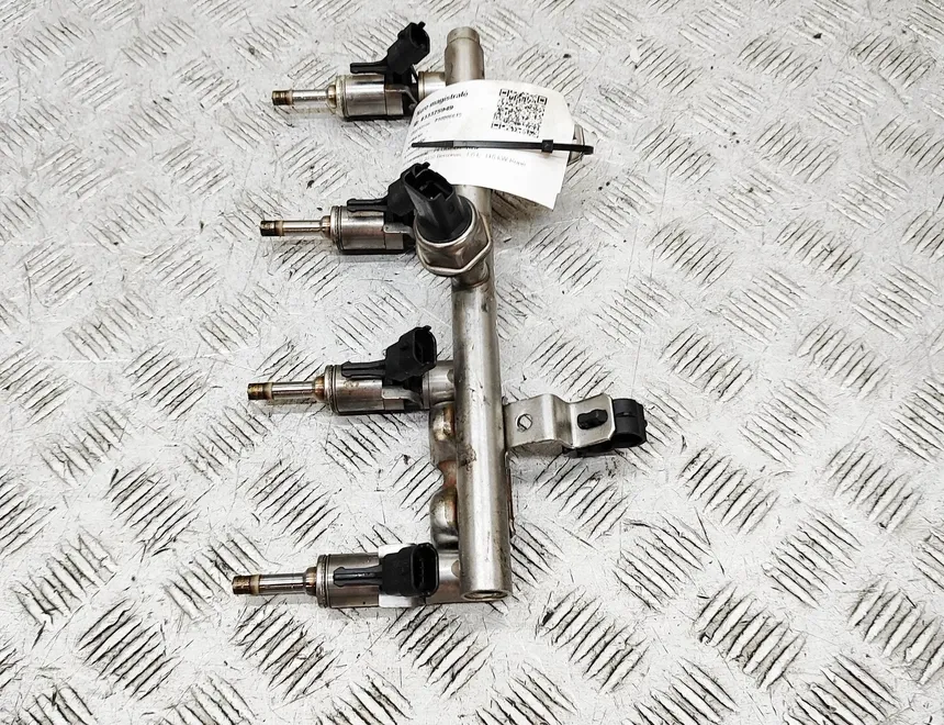 PEUGEOT RCZ 1 generation (2010-2014) Fuel Rail V756805180 33375949