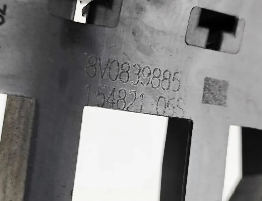 AUDI A3 8Y (2020-2024) Rear Left Door Exterior Handle 8V0839885 33387723