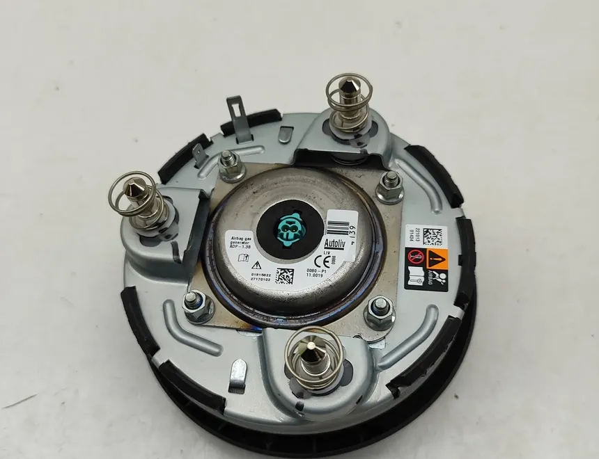 TOYOTA Yaris Cross 1 generation (2020-2023) Steering Wheel Airbag 45130-K0041 33435570