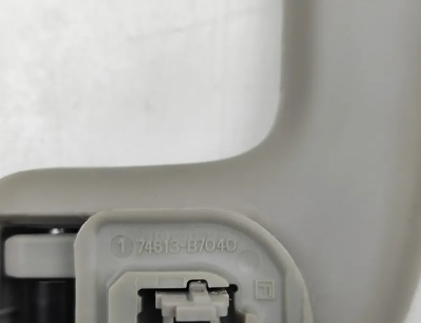 TOYOTA Yaris Cross 1 generation (2020-2023) Front Right Roof Handle 74612-B7040 33435579