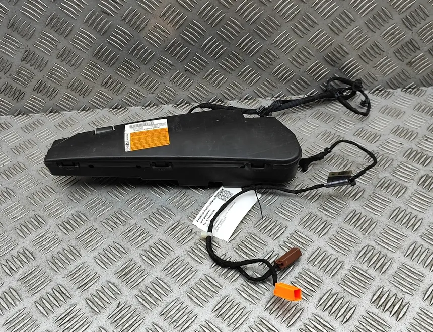 VOLVO V40 2 generation (2012-2020) Priekšējā kreisā sēdekļa drošības spilvens SRS 31263110 33478286