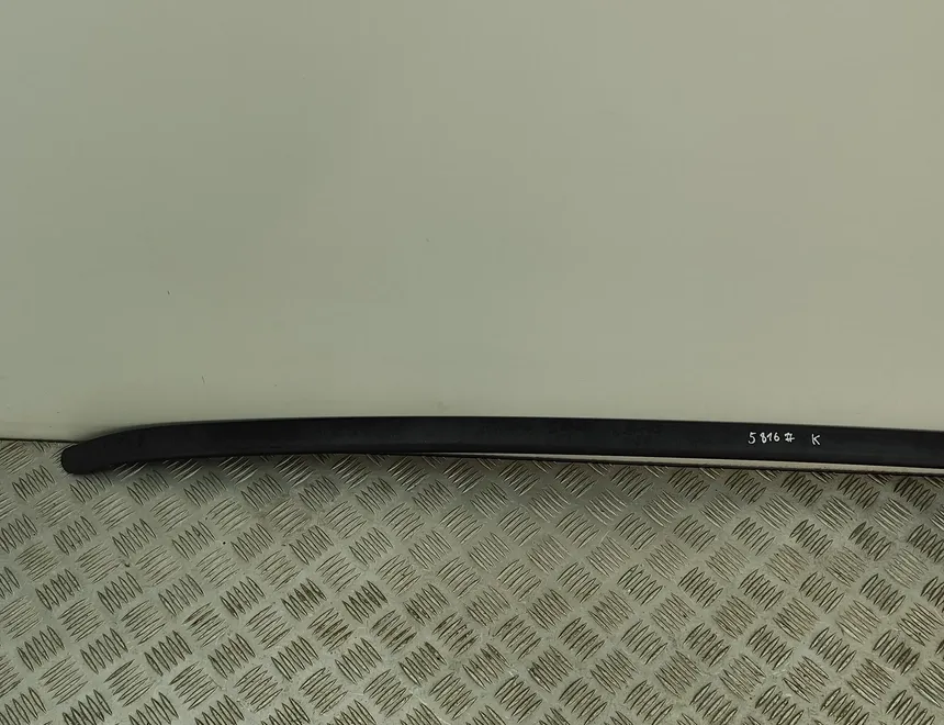 SKODA Enyaq 1 generation (2020-2023) Рейлинг крыши левый 5LG866025 33518618