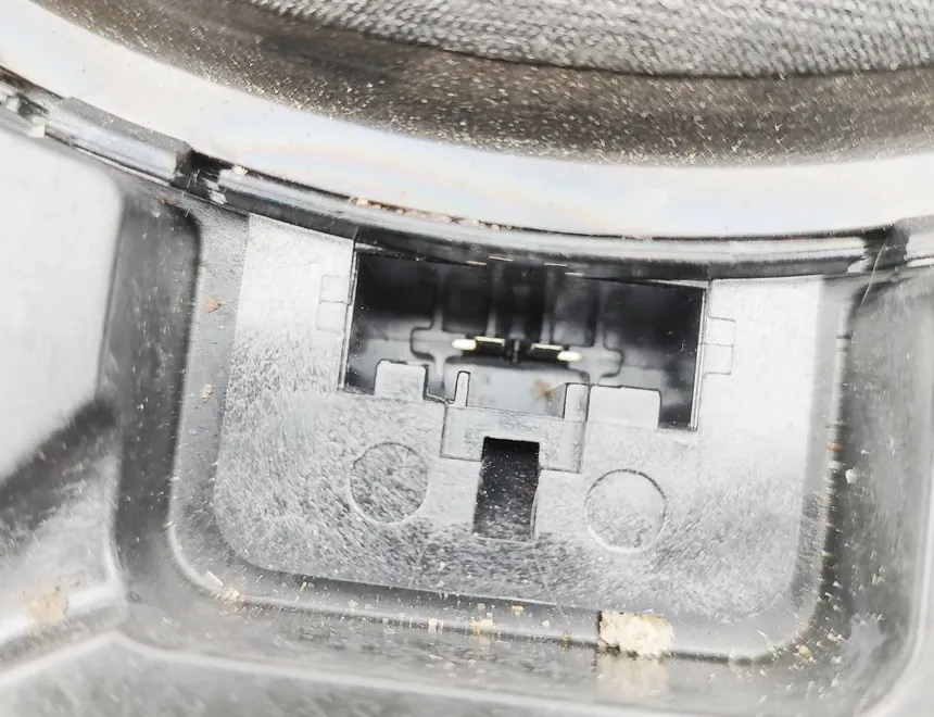 BMW 6 Series F06/F12/F13 (2010-2018) Низкочастотный динамик с правой стороны 9169686,48000302 33586215