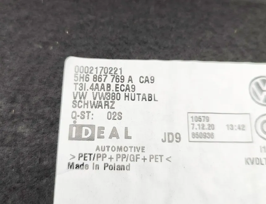 VOLKSWAGEN Golf 8 generation (2019-2023) Rear Parcel Shelf 5H6867769A 33591135