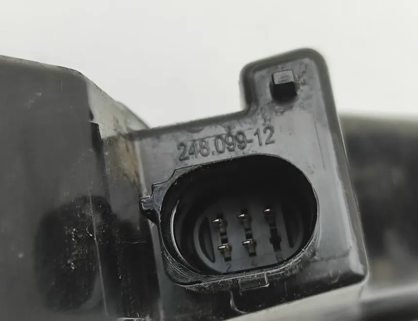 PORSCHE Taycan 1 generation (2019-2023) Фонарь задний правый 9JA945092G 33596811