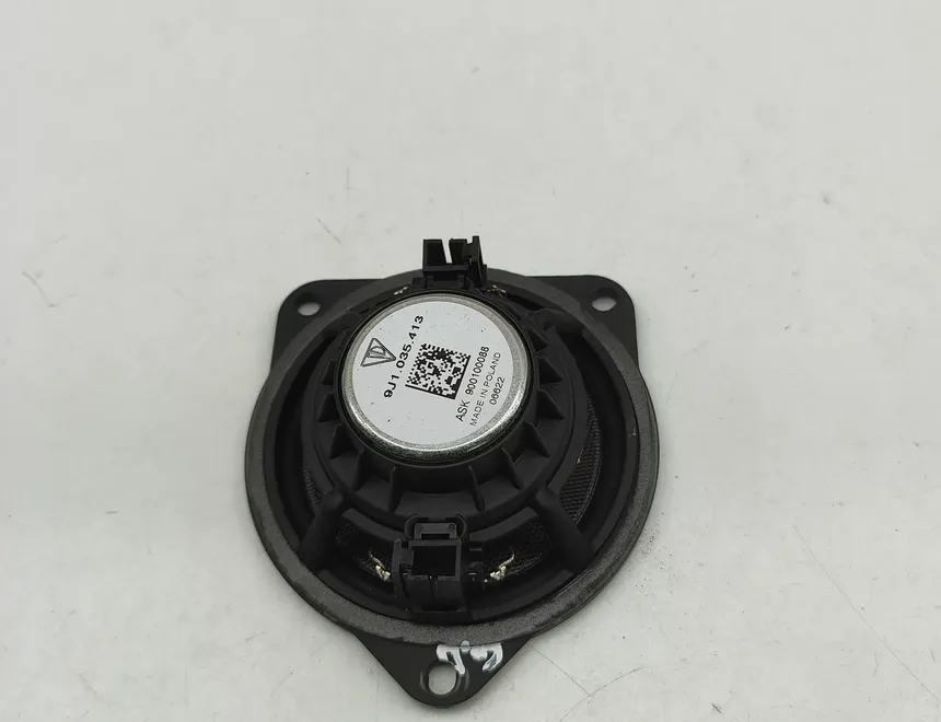 PORSCHE Taycan 1 generation (2019-2023) Задняя правая колонка в двери 9J1035413 33596877