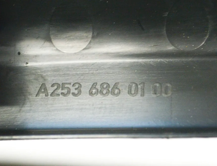 MERCEDES-BENZ GLC Coupe C253 (2016-2019) Other Interior Parts A2536860100 3680151