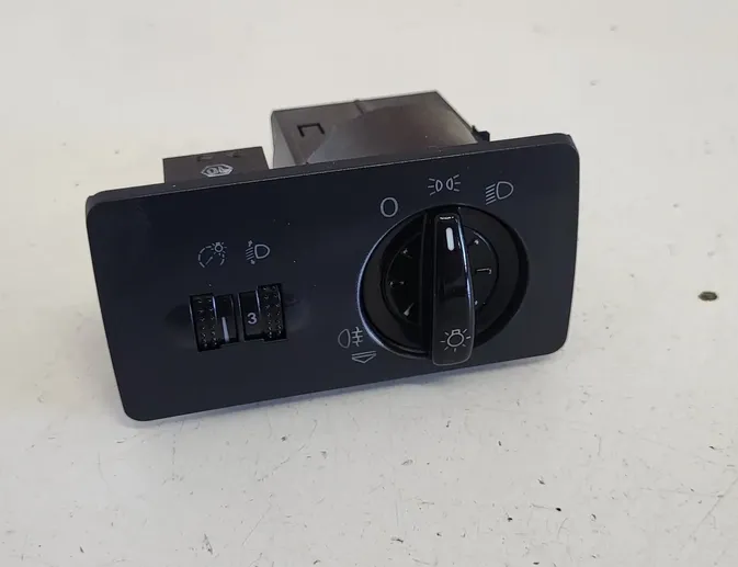 SKODA Fabia 6Y (1999-2007) Lukturu vadības slēdzis 6Y1941531 34220190