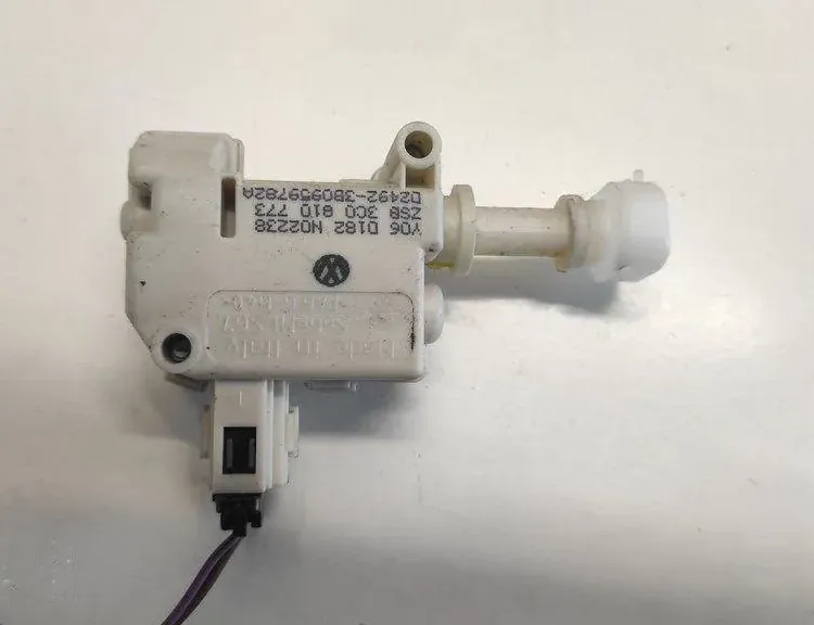 VOLKSWAGEN Passat B6 (2005-2010) Fuel Tank Cover Lock 0182,NO2238,3C0810773 17081618