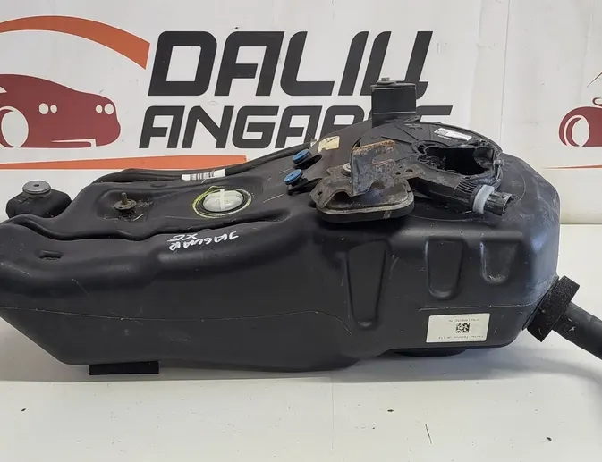 JAGUAR XE 1 generation (2014-2024) AdBlue tvertne FPLA5J229AB 27509047