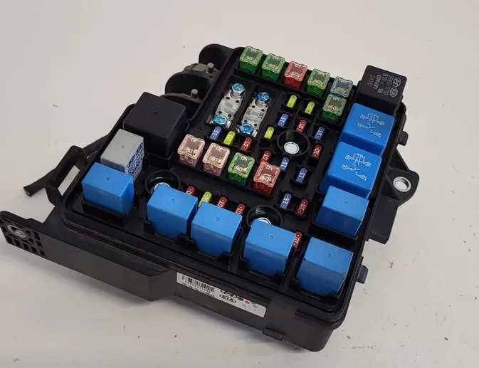 KIA Cee'd 1 generation (2007-2012) Drošinātāju kārba 919501H030 30464446