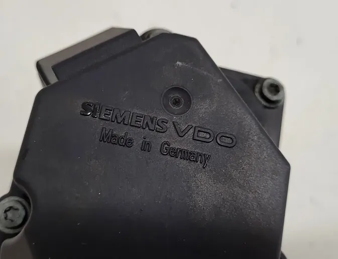 VOLKSWAGEN Touran 1 generation (2003-2015) Droseļvārsts 03G128063A 33440967