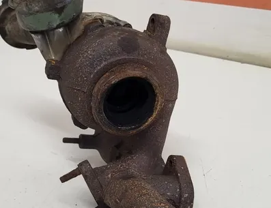 VOLKSWAGEN Touran 1 generation (2003-2015) Turbīna GT1749V 33447631