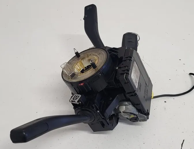 VOLKSWAGEN Caddy 3 generation (2004-2015) Wiper turn signal indicator stalk/ switch 1K0953503 33921085