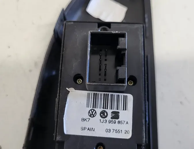 SKODA Fabia 6Y (1999-2007) Priekšējo kreiso durvju logu pacēlāja slēdži 1J3959857A 34219910
