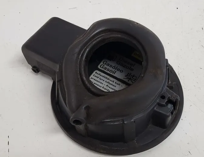 VOLKSWAGEN Passat B5 (1996-2005) Degvielas tvertnes vāciņš 3B0809857 34370704