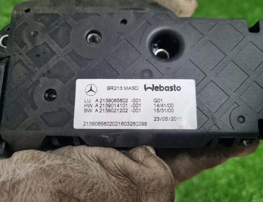 MERCEDES-BENZ GLC X253 (2015-2024) Автономный отопитель A2139065602 33201547