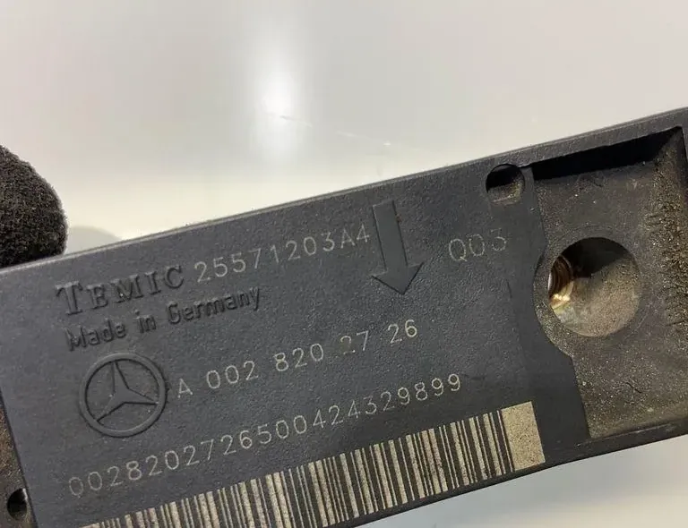 MERCEDES-BENZ E-Class W211/S211 (2002-2009) Датчик удара передний правый A0028202726 33344216