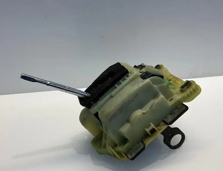 MERCEDES-BENZ C-Class W203/S203/CL203 (2000-2008) Кулиса A2032675524 33405829