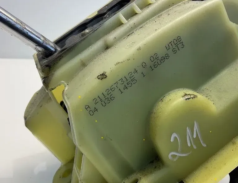 MERCEDES-BENZ E-Class W211/S211 (2002-2009) Кулиса A2112673124 33405924