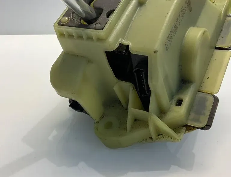 MERCEDES-BENZ E-Class W211/S211 (2002-2009) Кулиса A2112673124 33405925