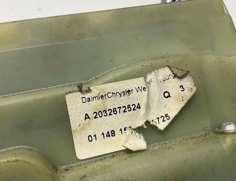 MERCEDES-BENZ C-Class W203/S203/CL203 (2000-2008) Кулиса A2032672524 33405962