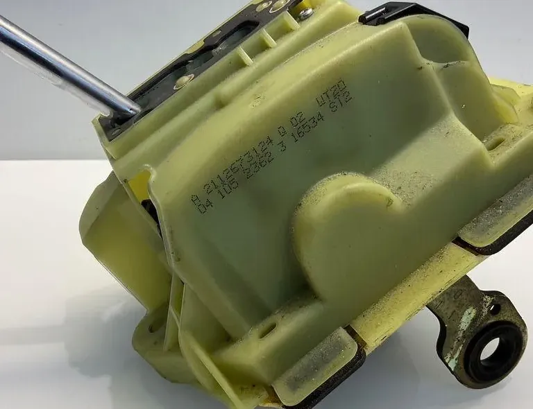 MERCEDES-BENZ E-Class W211/S211 (2002-2009) Кулиса A2112673124 33405965