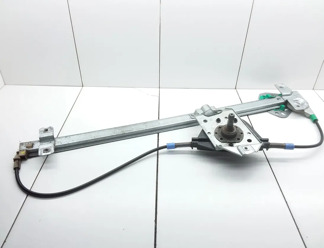 MERCEDES-BENZ ATEGO (1998-2004) Стеклоподъемник передней левой двери 1H0837402B 25942192