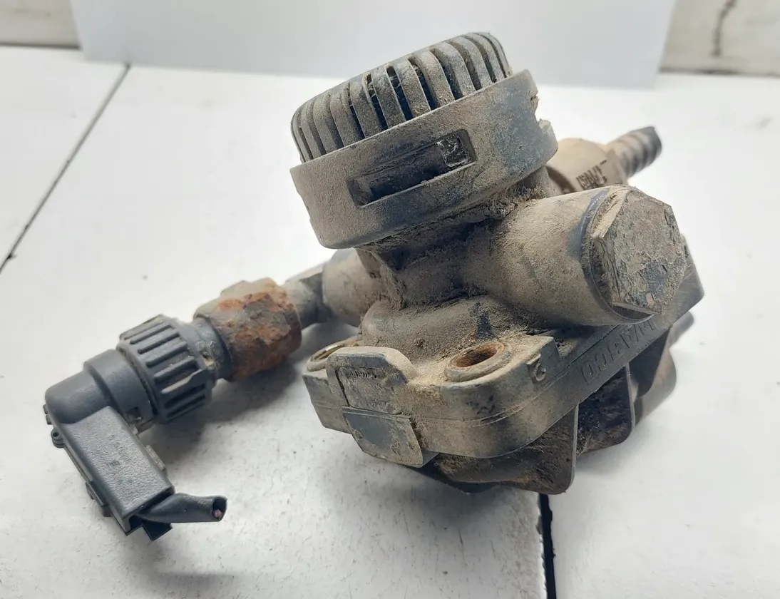 MERCEDES-BENZ ACTROS MP4 (2011-present) Releja vārsts 965576C,9730060030,A0044256344 34827502