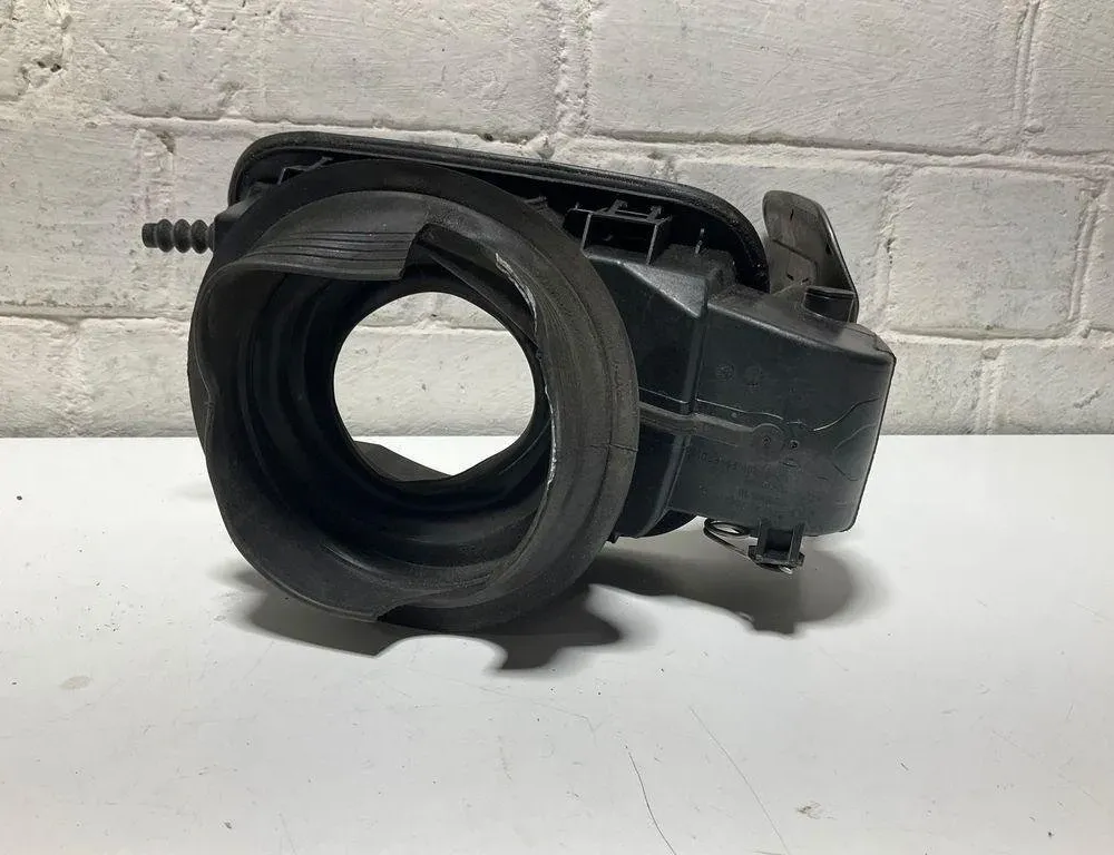 BMW 3 Series E90/E91/E92/E93 (2004-2013) Degvielas tvertnes vāciņa bloķēšana 7509290,7117982 30535523