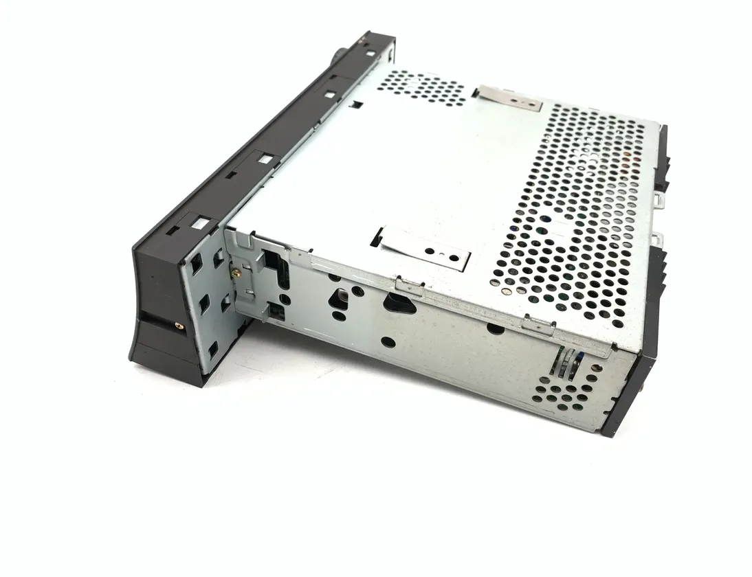 JAGUAR XK X100 (1996-2006) Автомагнитола без навигации LJB4100BA 33539825