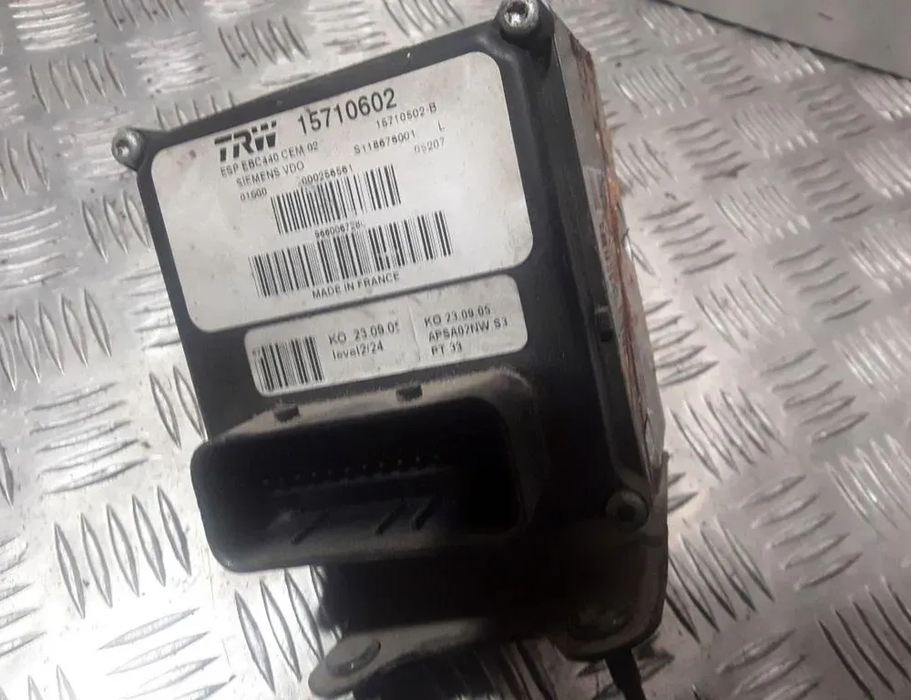 PEUGEOT 307 1 generation (2001-2008) ABS Bloks 9660067280 33831213