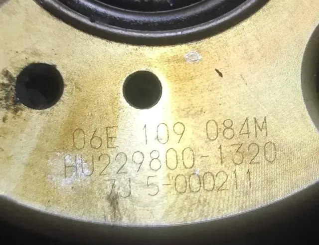 AUDI A6 C6/4F (2004-2011) Вытяжной шкив ZJ5000211,06E109084M 33111849