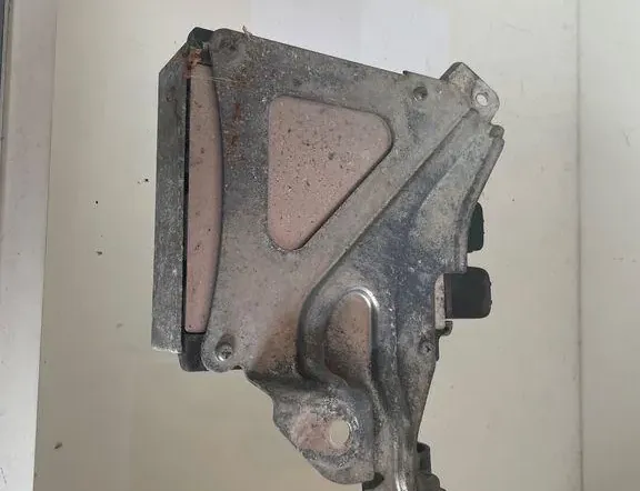 TOYOTA Corolla Verso 1 generation (2001-2009) Блок управления топливных форсунок 1310001371 33210263