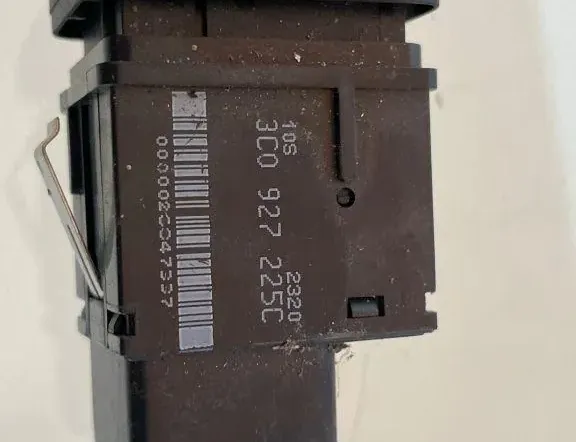 VOLKSWAGEN Passat B7 (2010-2015) Handbrake Button 3C0927225C 33211722