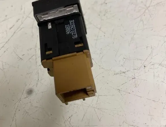 VOLKSWAGEN Passat B7 (2010-2015) Переключатель кнопок 3C0927227B 33212390