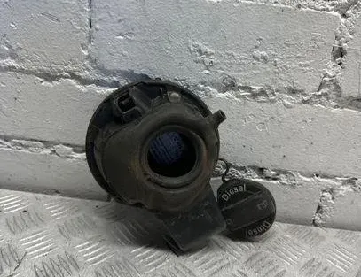 VOLKSWAGEN Passat B6 (2005-2010) Degvielas tvertnes vāciņš 3c5809857 21515520